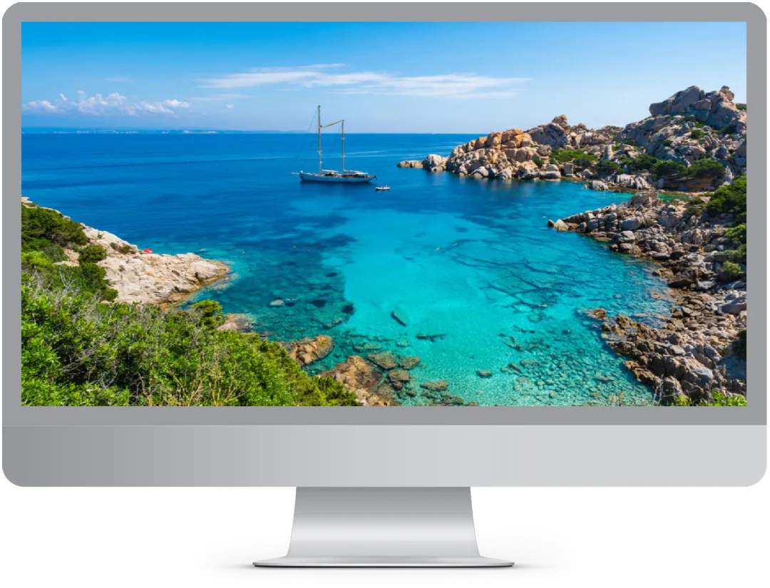 Computer con Immagine della Sardegna, creazione siti web in Sardegna