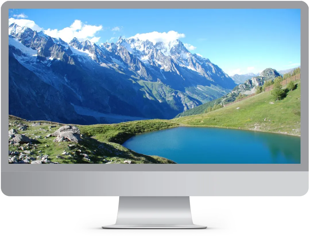 Computer con Immagine della Valle D'Aosta, creazione siti web in Valle D'Aosta